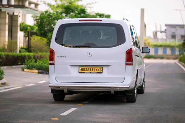 6 Seater Mercedes V Class